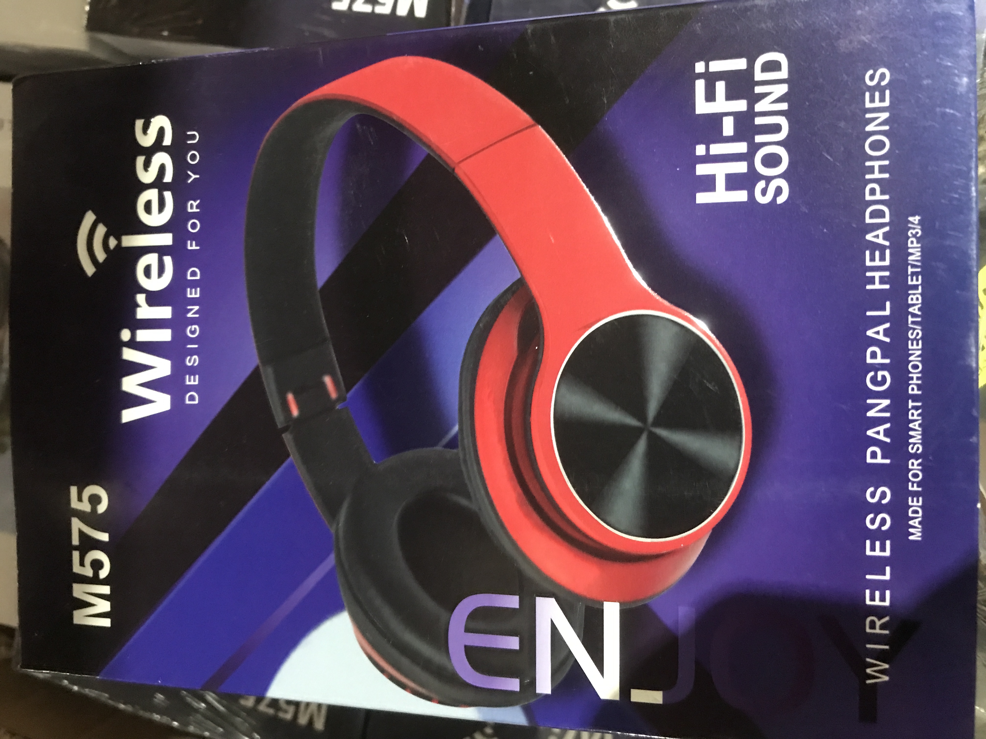 Hbs Wireless M575 Over-ear Koptelefoon (rood) - Draadloze Bluetooth Headset Met Hi-fi Geluid En Microfoon - Comfortabele Hoofdtelefoon Met Usb Oplaadkabel